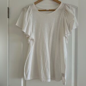 New top size L.